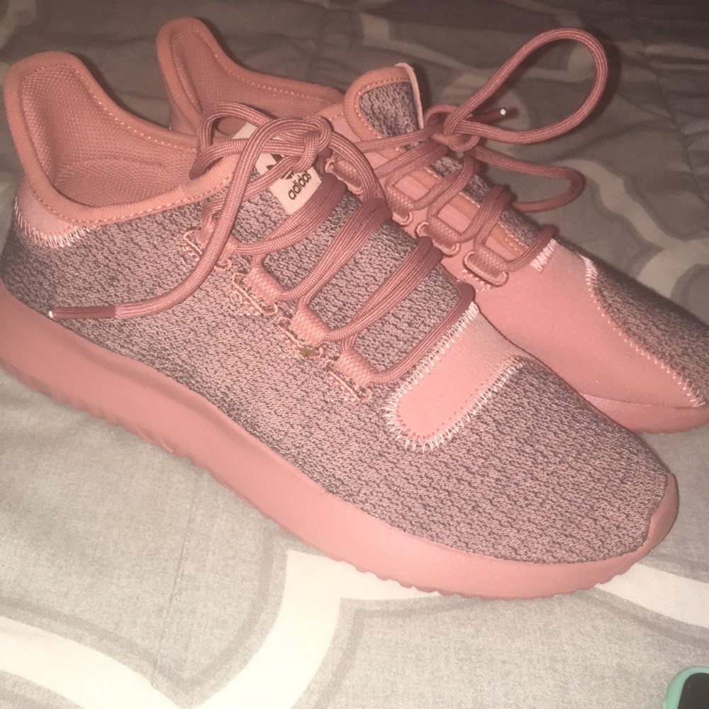 *NEW* Adidas Tubular